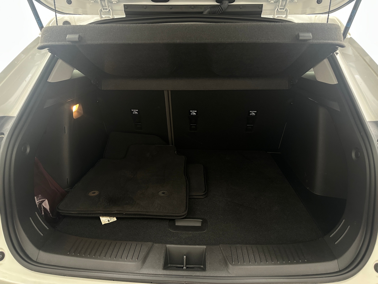 Thumbnail: 2025 Chevrolet Trax - 6