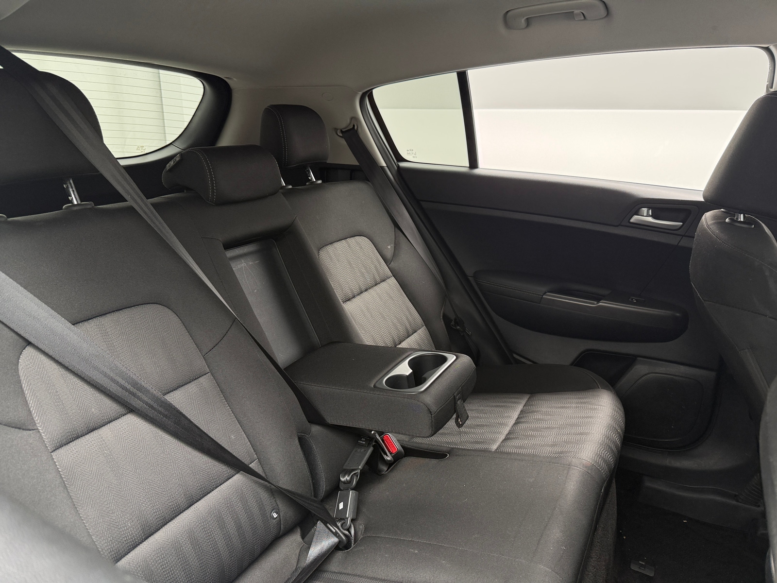 Thumbnail: 2020 Kia Sportage - 6