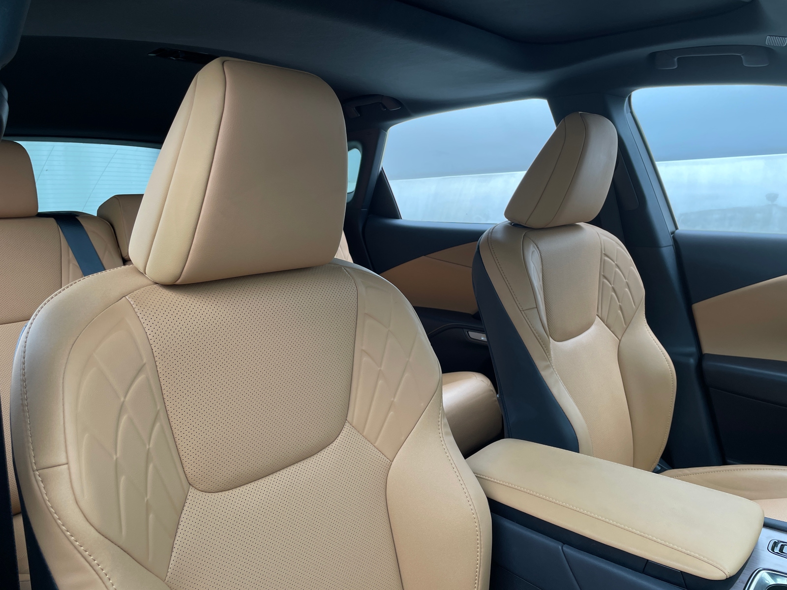 Thumbnail: 2024 Lexus RX - 2