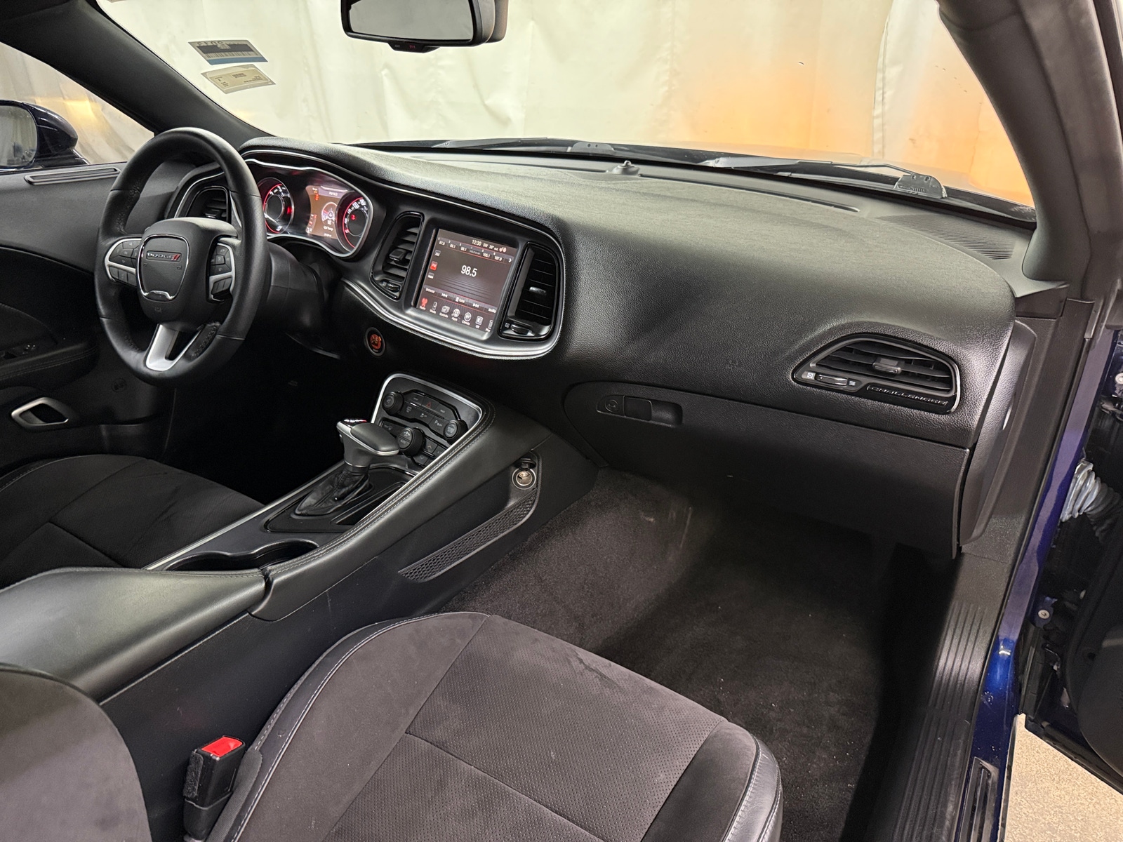 Thumbnail: 2015 Dodge Challenger - 3