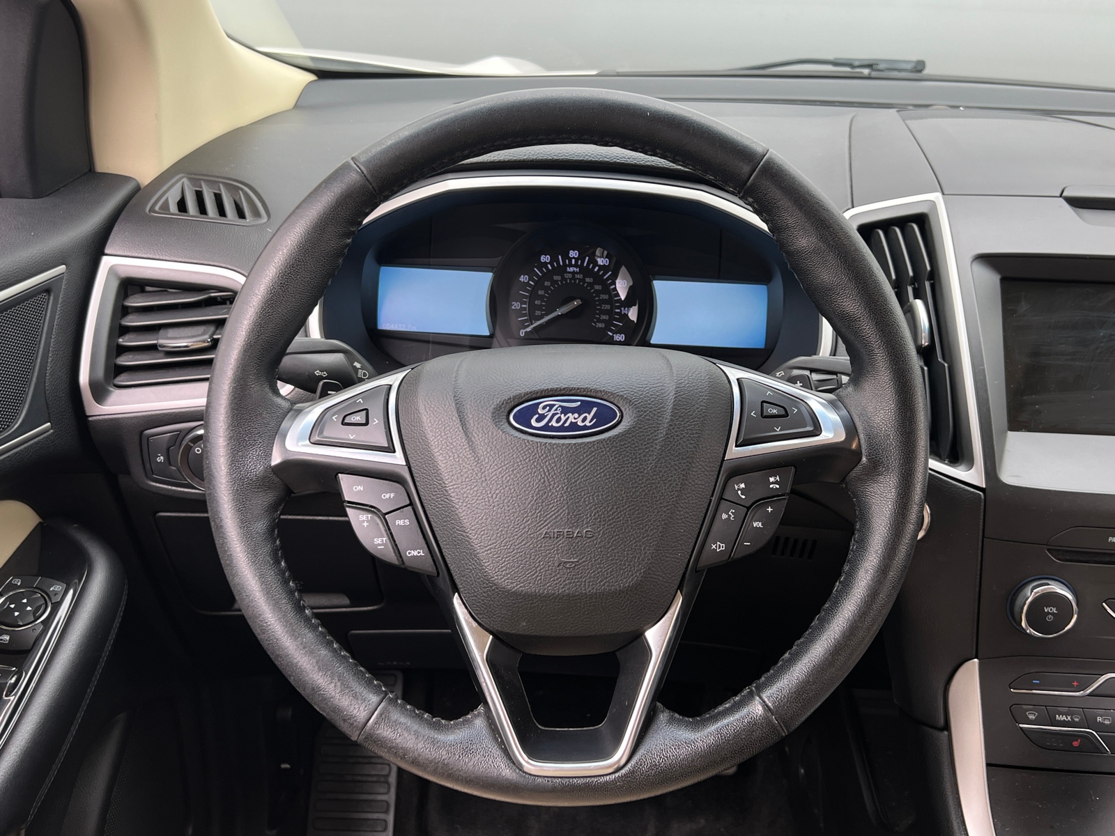 Thumbnail: 2018 Ford Edge - 4