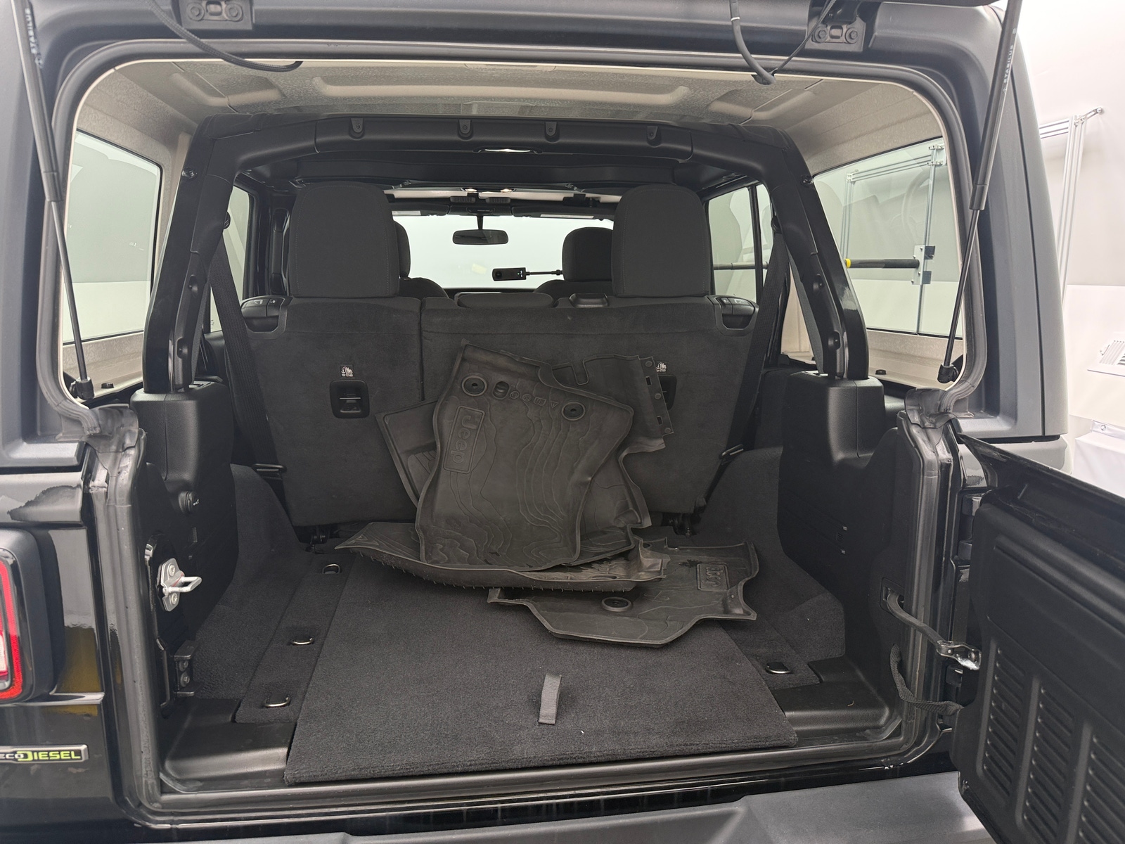 Thumbnail: 2022 Jeep Wrangler - 7