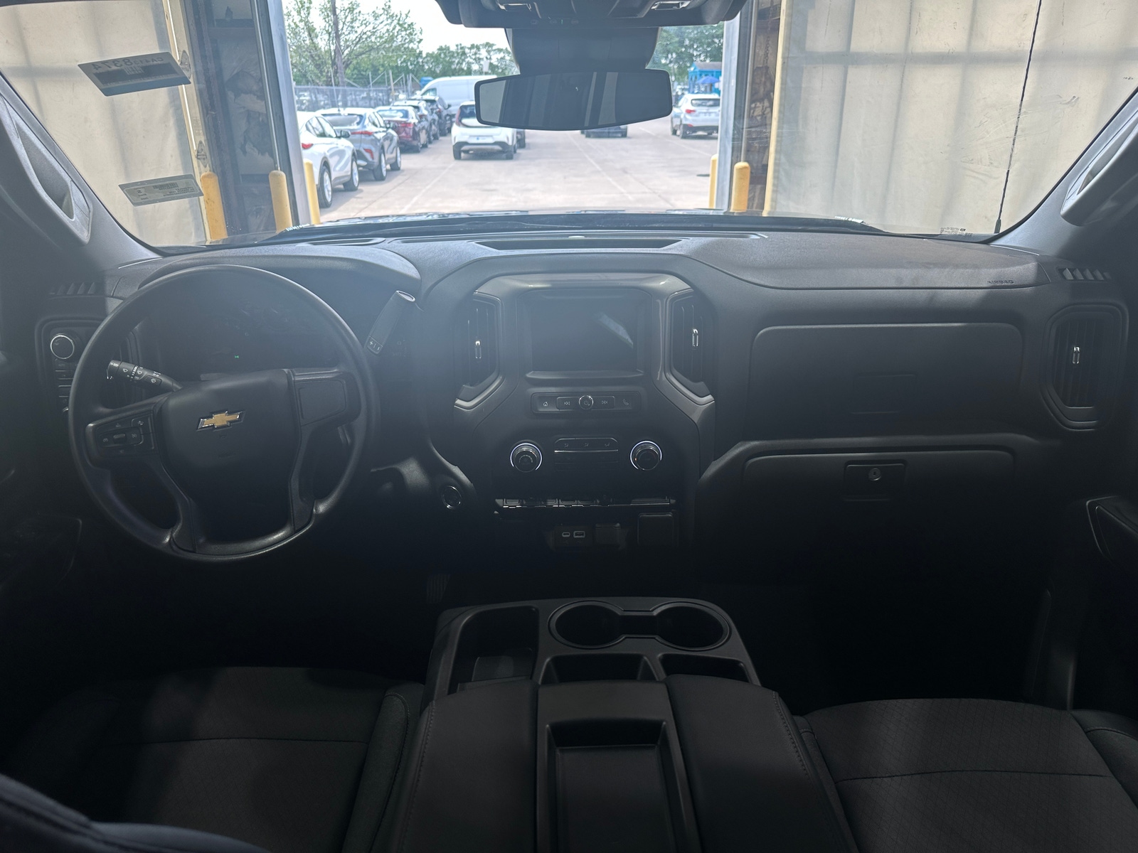 Thumbnail: 2025 Chevrolet Silverado 1500 - 3