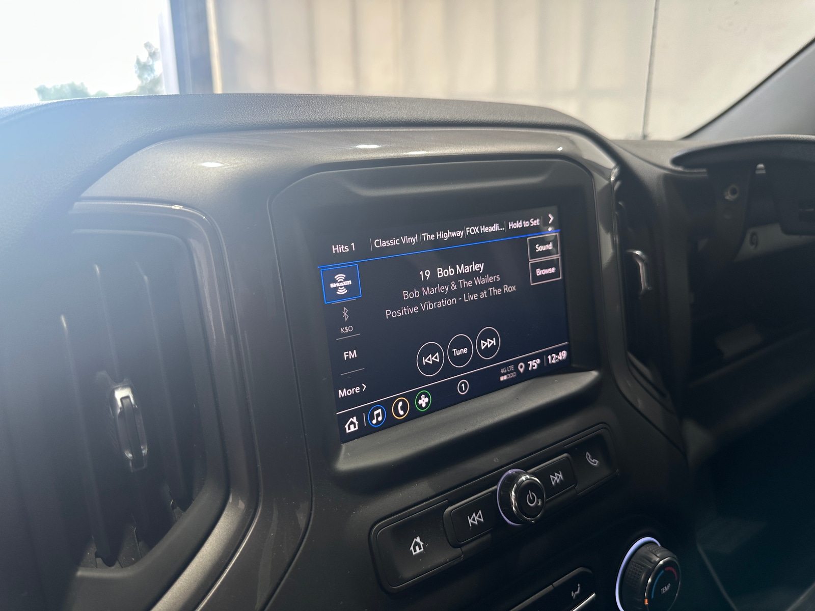 Thumbnail: 2025 Chevrolet Silverado 1500 - 4