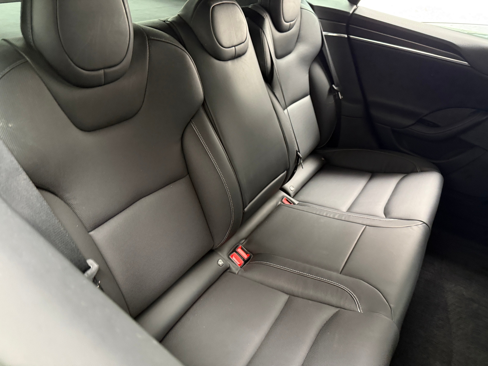 Thumbnail: 2022 Tesla Model S - 5