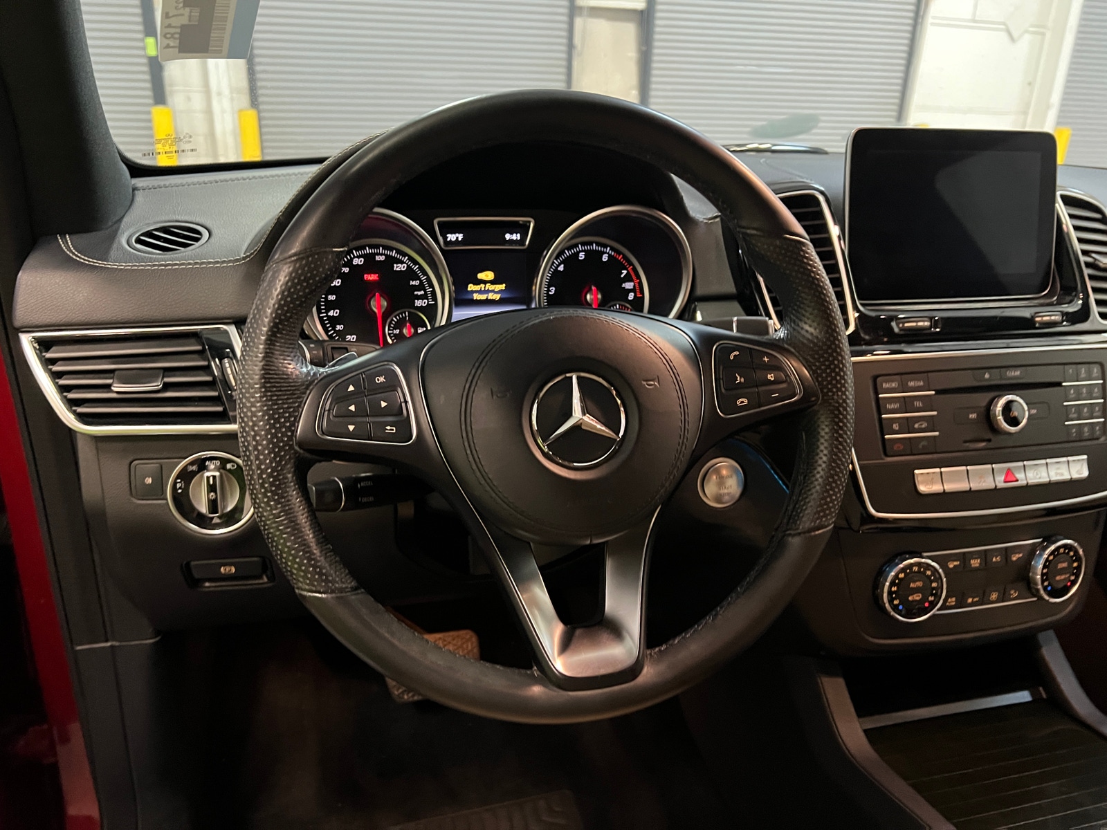 Thumbnail: 2018 Mercedes-Benz GLS - 4