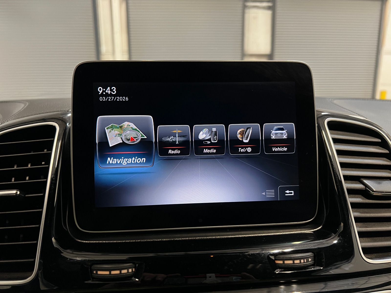 Thumbnail: 2018 Mercedes-Benz GLS - 3