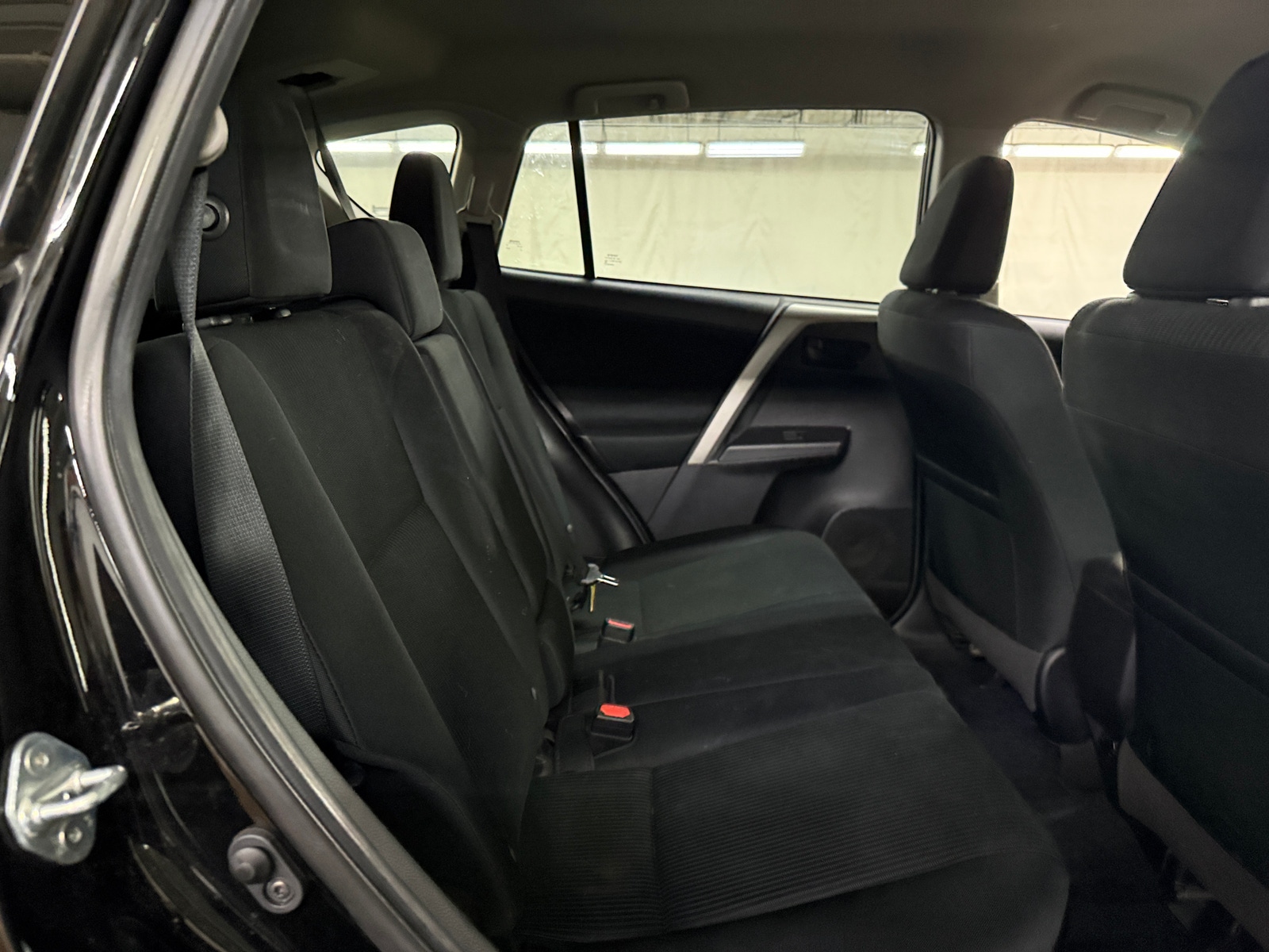 Thumbnail: 2018 Toyota RAV4 - 6