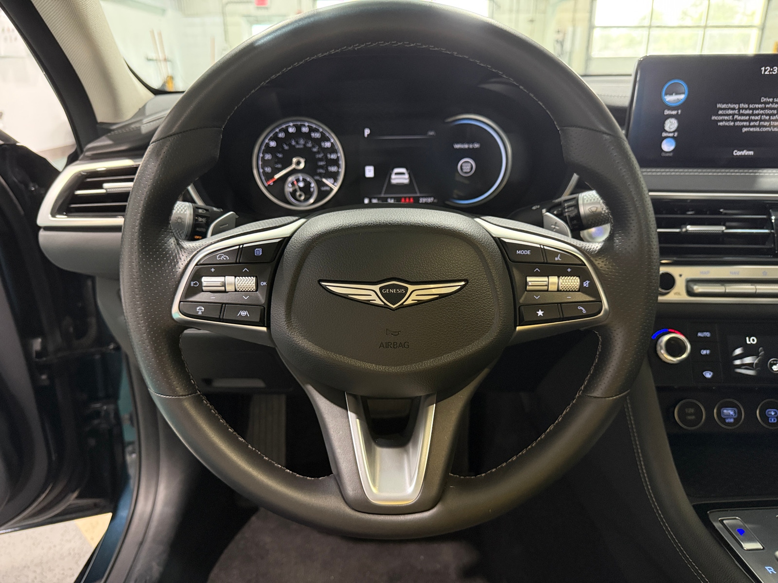 Thumbnail: 2025 Genesis G70 - 4