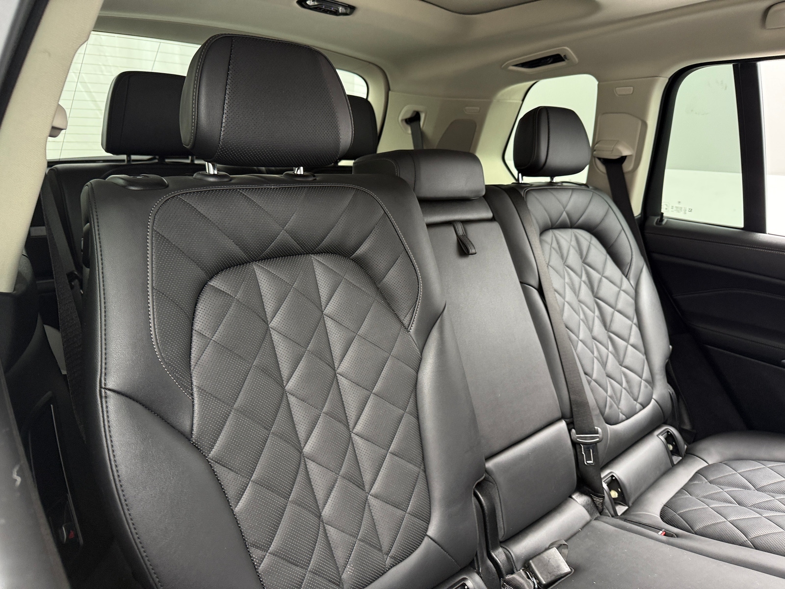 Thumbnail: 2024 BMW X7 - 5