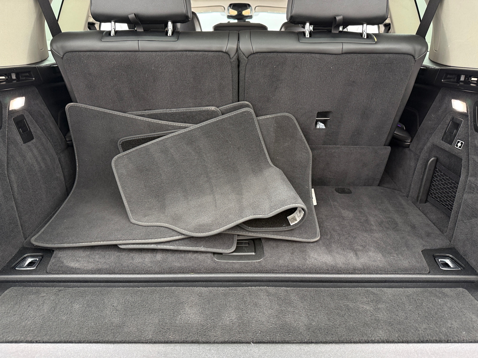 Thumbnail: 2024 BMW X7 - 6