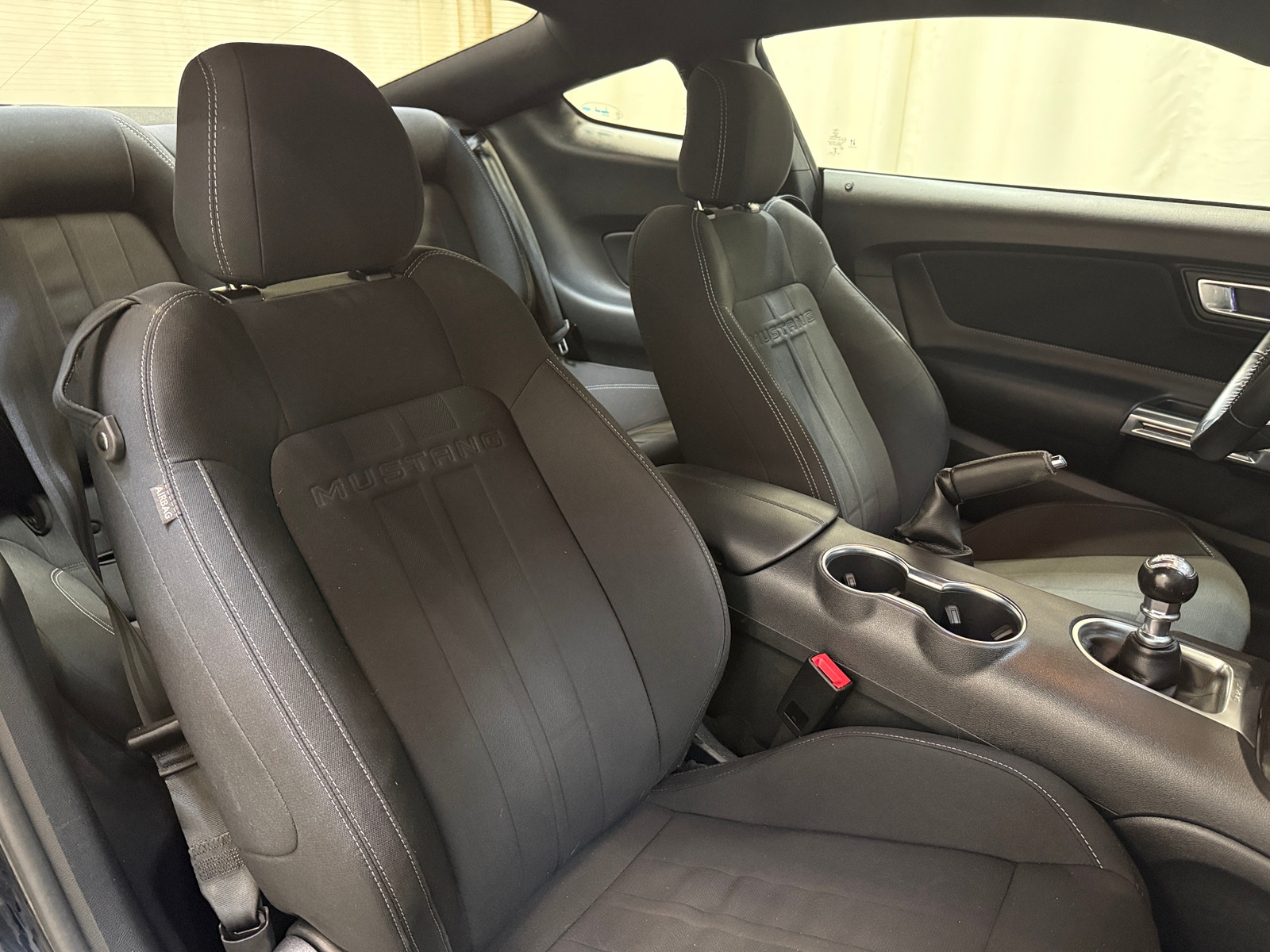 Thumbnail: 2022 Ford Mustang - 2