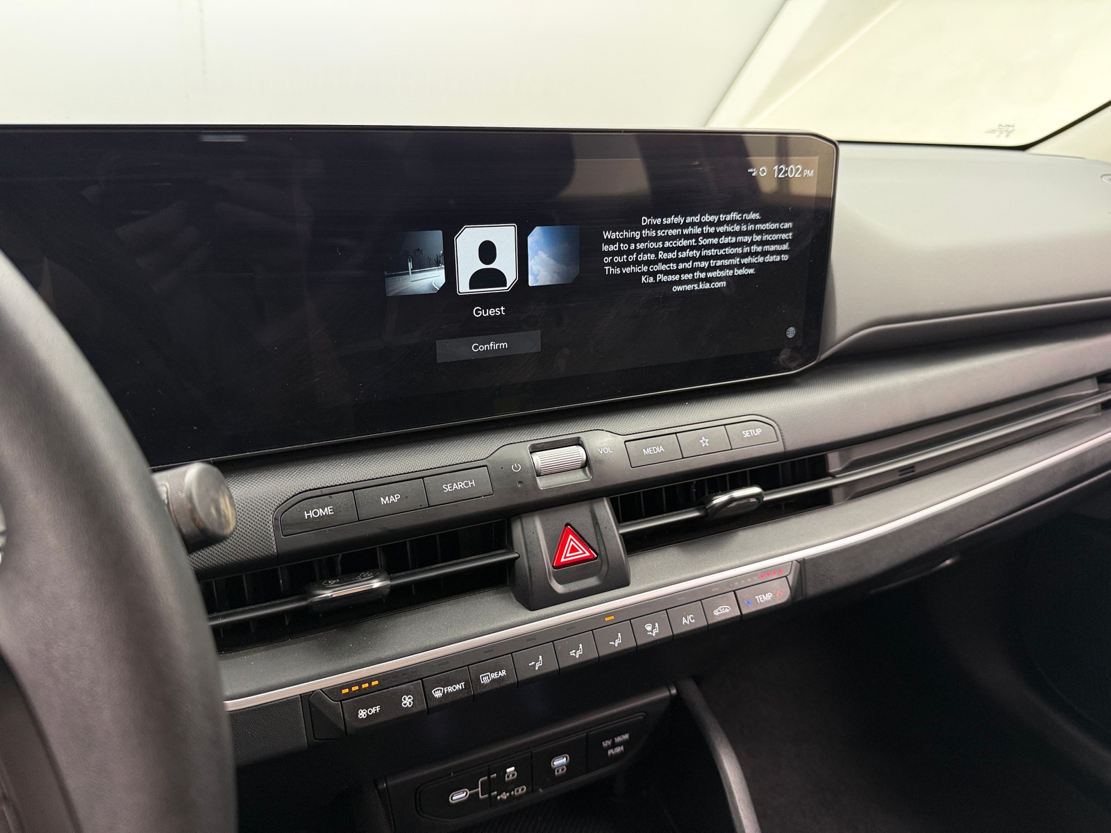 Thumbnail: 2025 Kia K4 - 4