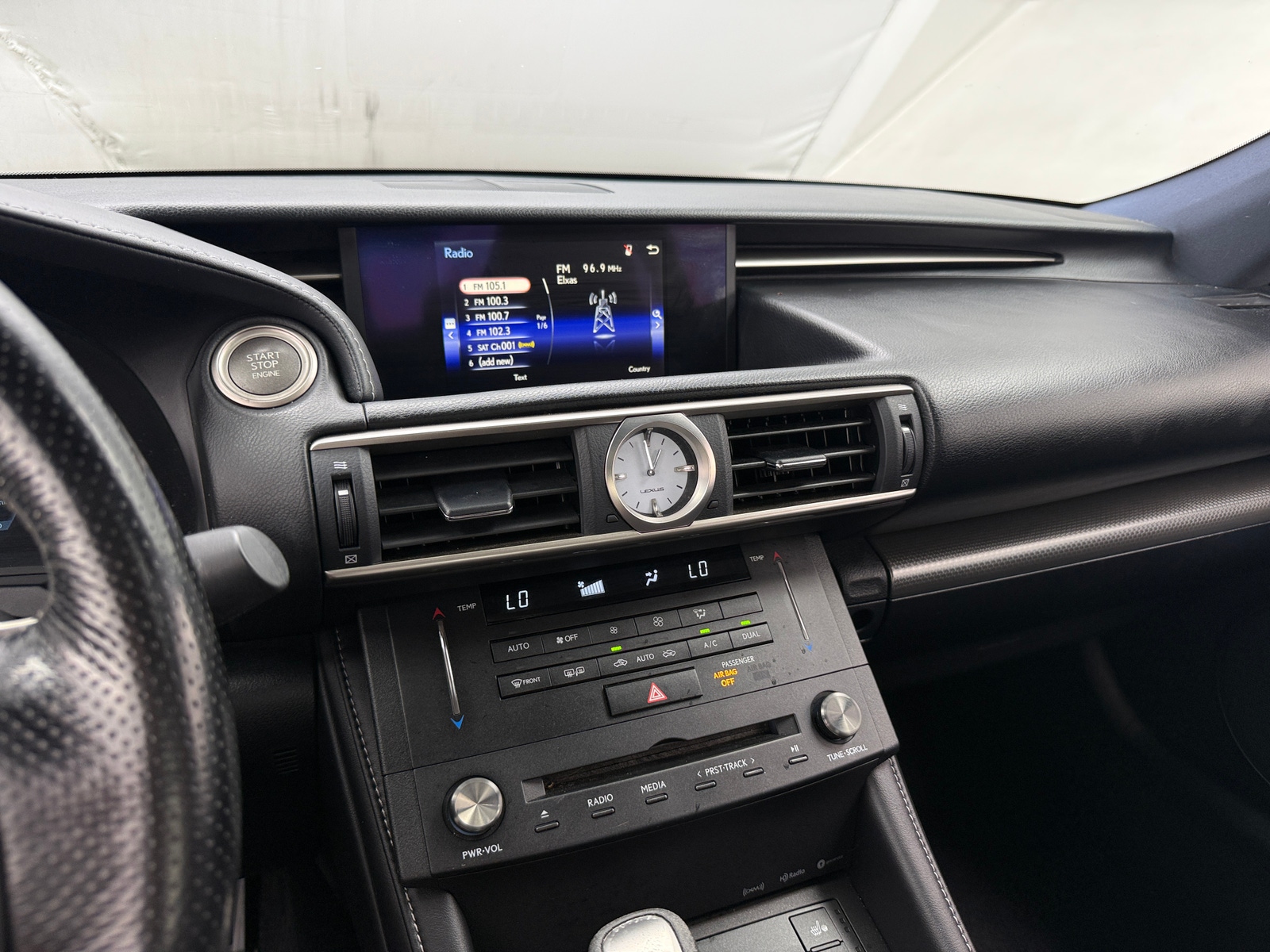 Thumbnail: 2017 Lexus RC - 2