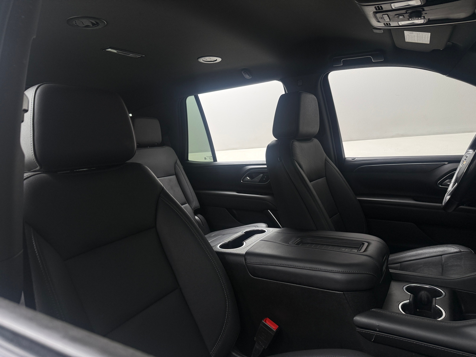 Thumbnail: 2022 Chevrolet Tahoe - 2