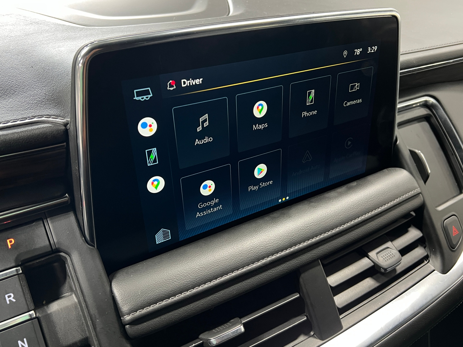 Thumbnail: 2022 Chevrolet Tahoe - 4