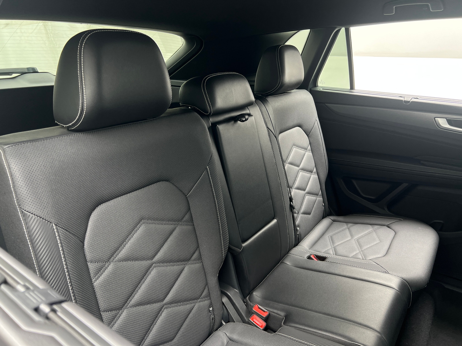 Thumbnail: 2024 Volkswagen Atlas - 5