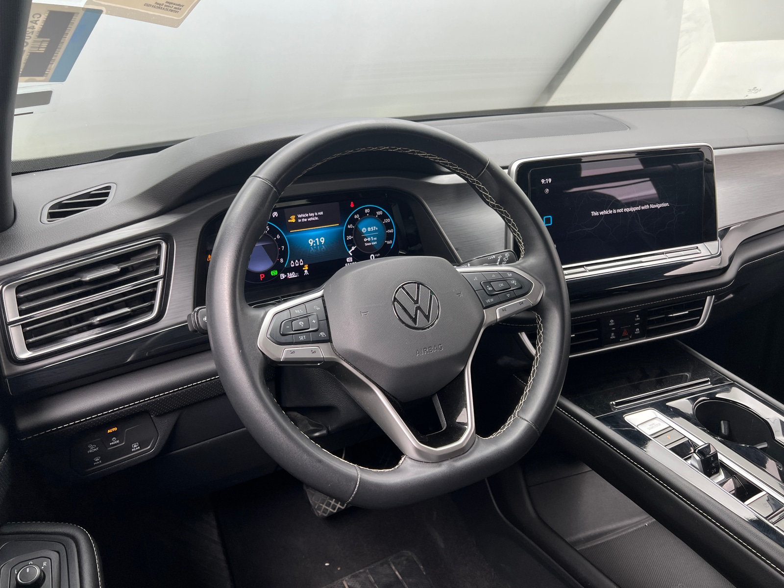 Thumbnail: 2024 Volkswagen Atlas - 4