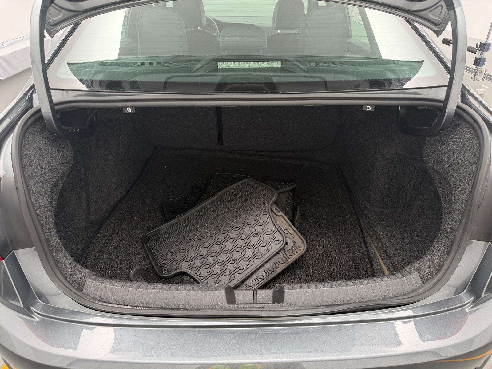 Thumbnail: 2019 Volkswagen Jetta - 6