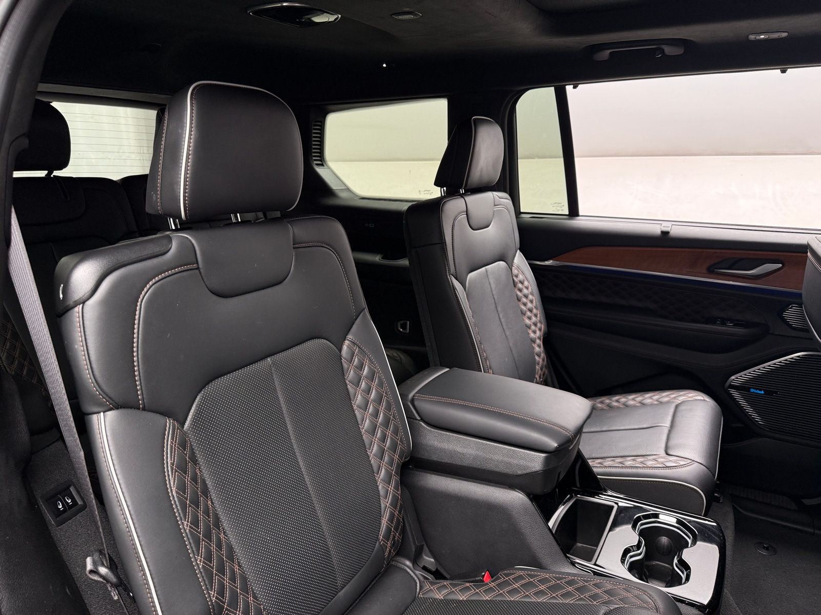 Thumbnail: 2023 Jeep Grand Cherokee L - 6