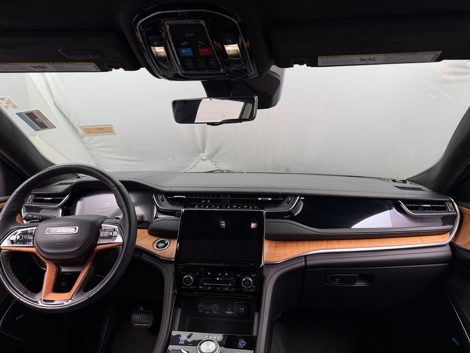 Thumbnail: 2023 Jeep Grand Cherokee L - 3