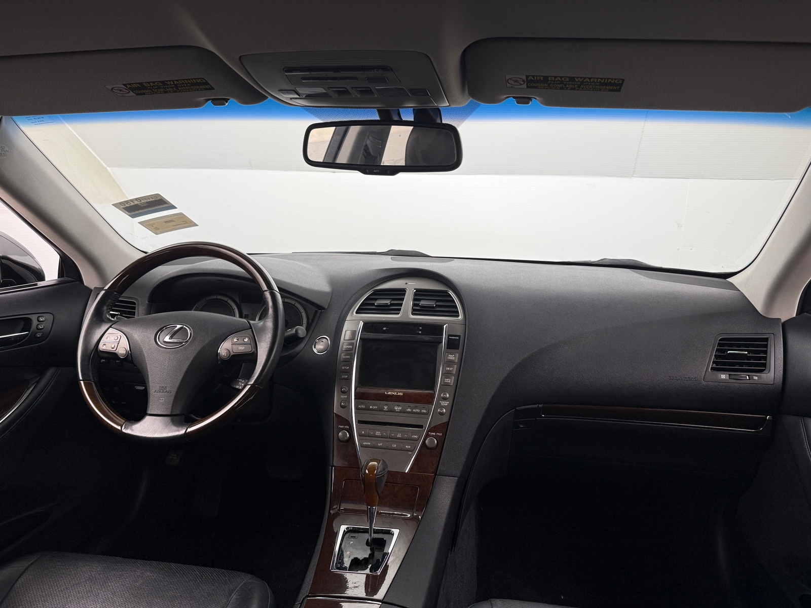 Thumbnail: 2011 Lexus ES - 2