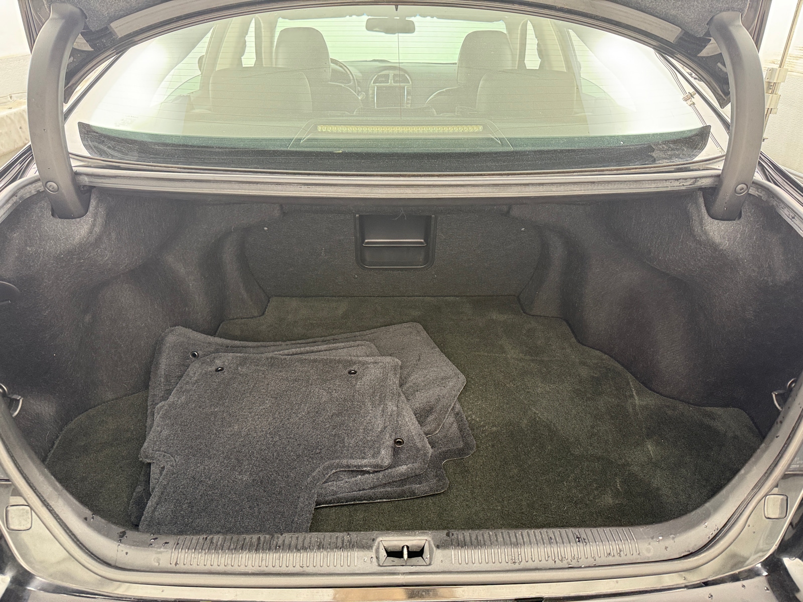 Thumbnail: 2011 Lexus ES - 6