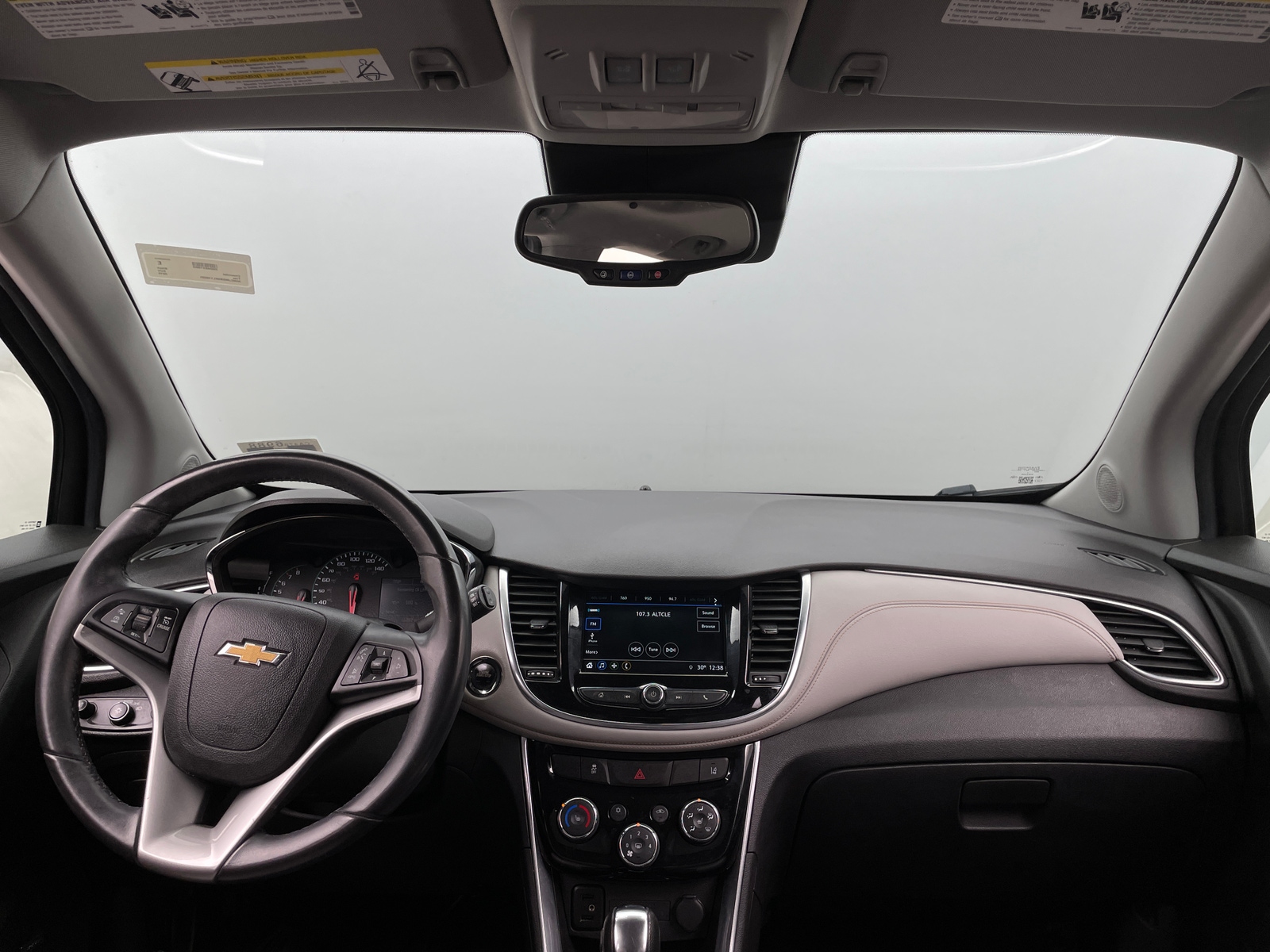 Thumbnail: 2019 Chevrolet Trax - 2