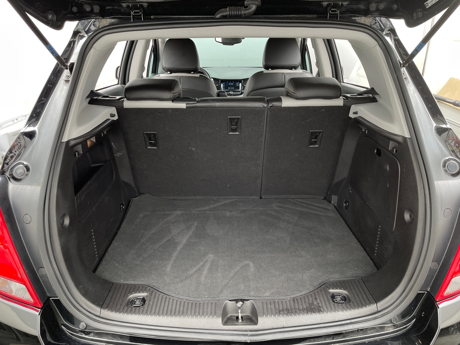 Thumbnail: 2019 Chevrolet Trax - 6