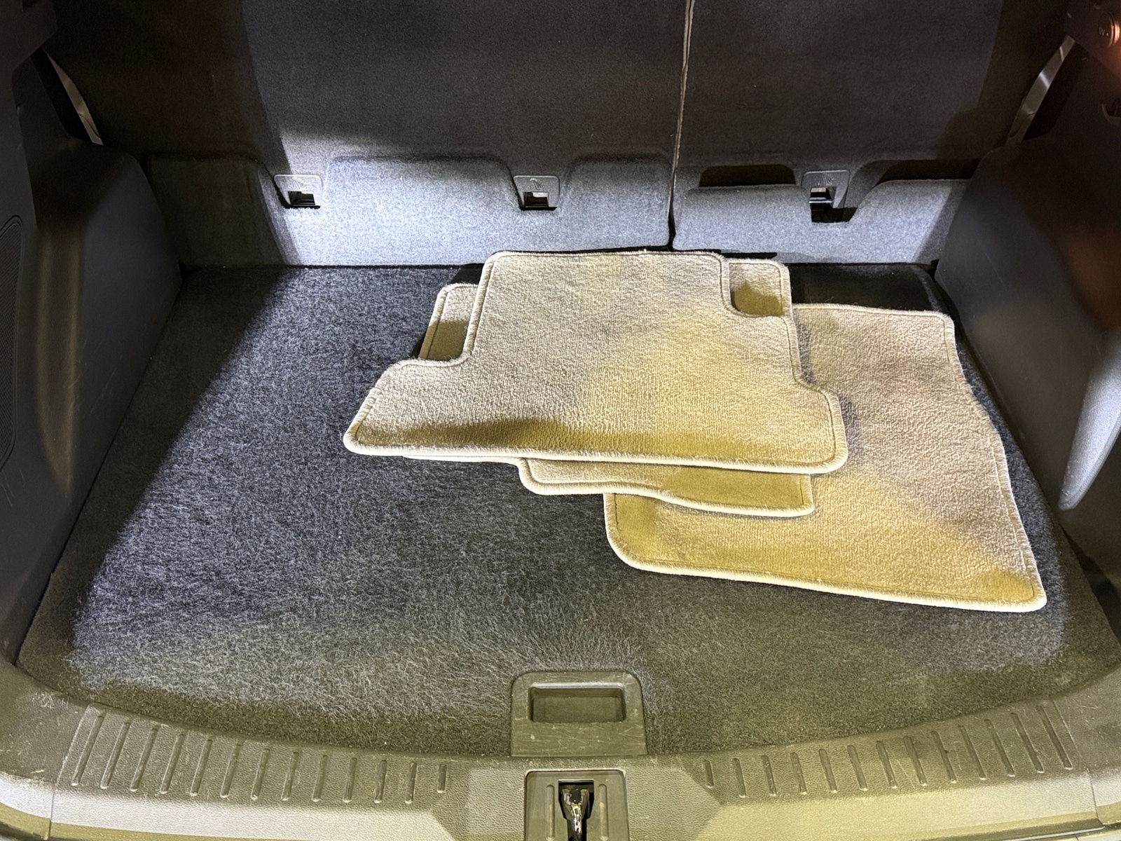 Thumbnail: 2015 Ford Escape - 6