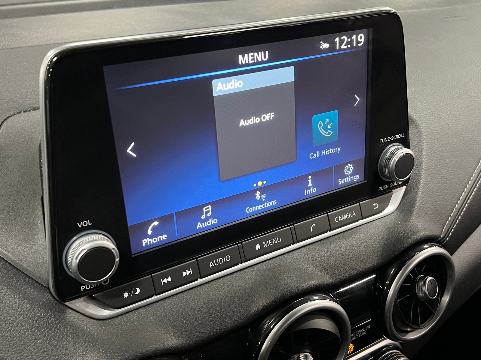 Thumbnail: 2025 Nissan Sentra - 4