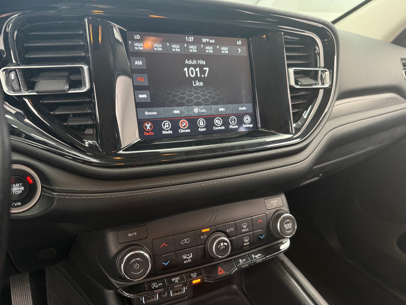 Thumbnail: 2021 Dodge Durango - 4