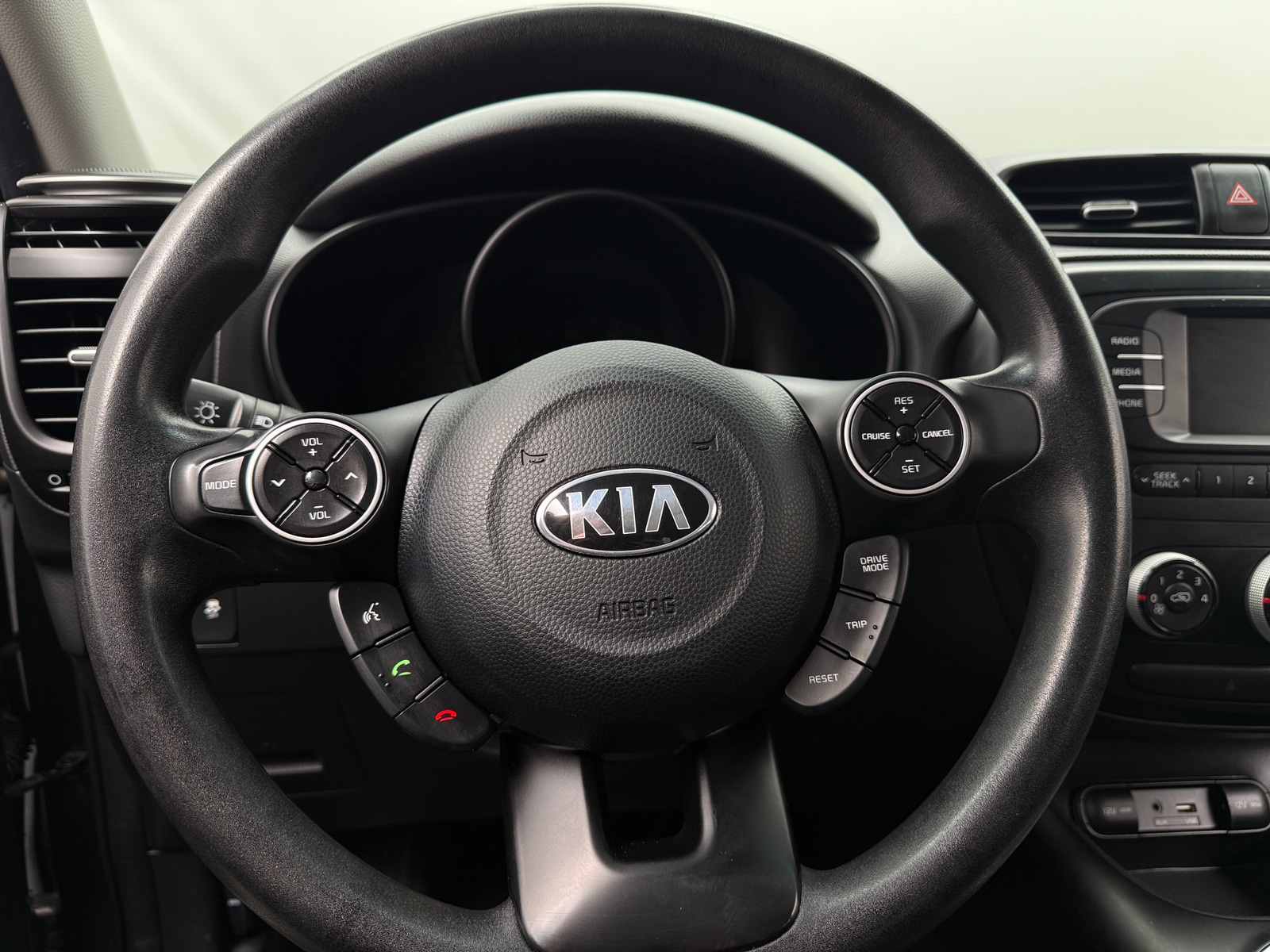 Thumbnail: 2017 Kia Soul - 5