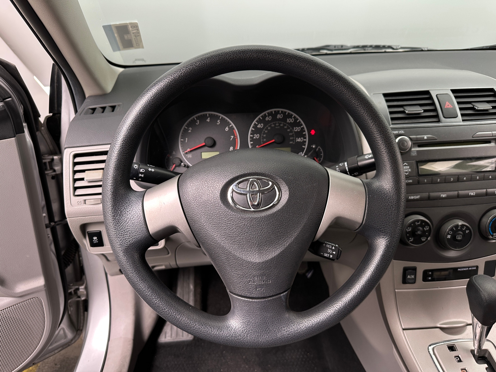 Thumbnail: 2011 Toyota Corolla - 5