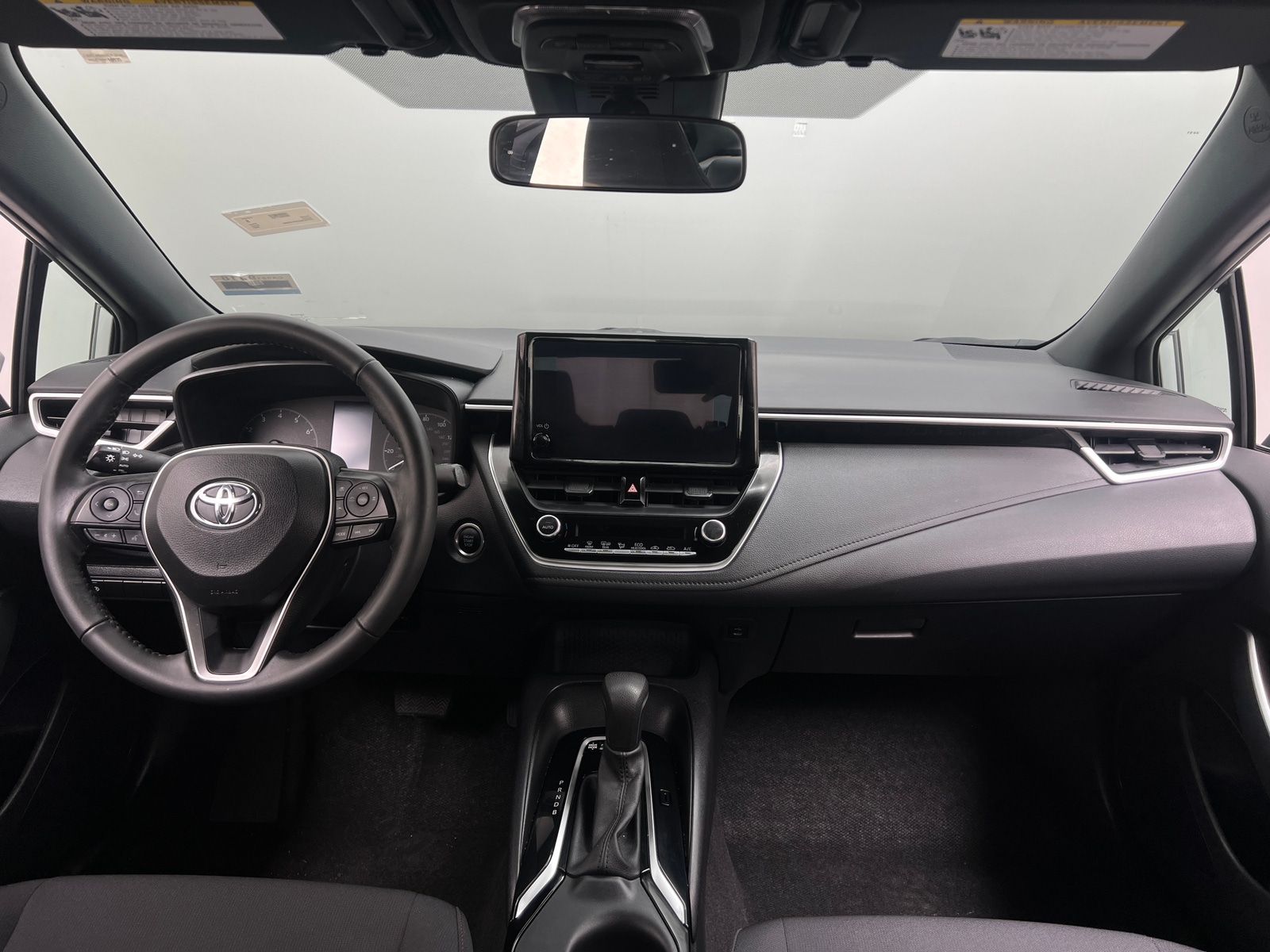 Thumbnail: 2023 Toyota Corolla - 3