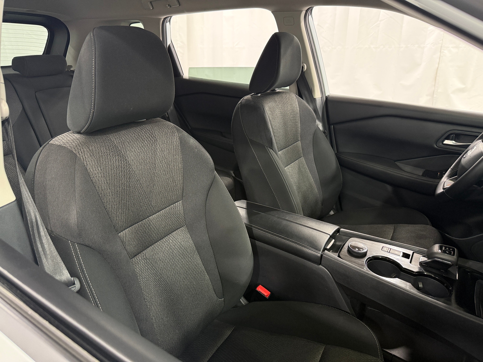 Thumbnail: 2025 Nissan Rogue - 2