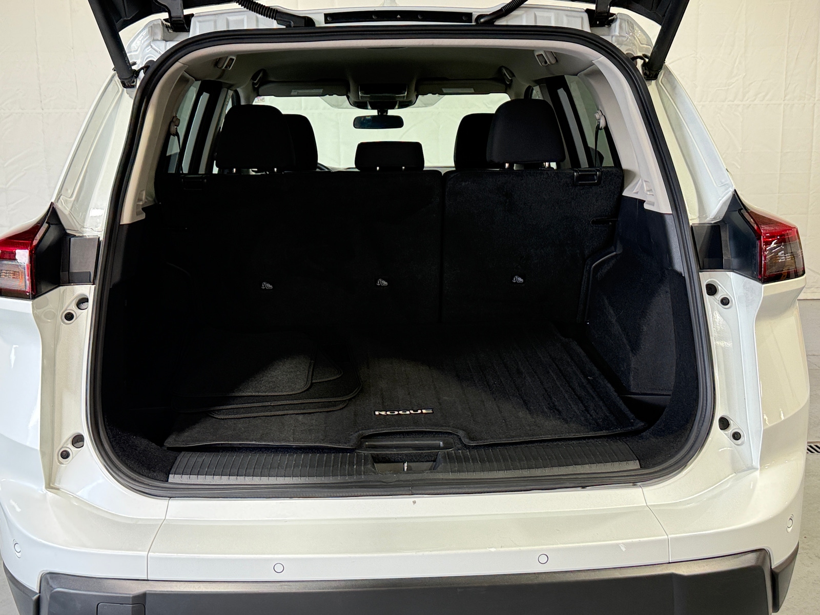 Thumbnail: 2025 Nissan Rogue - 7