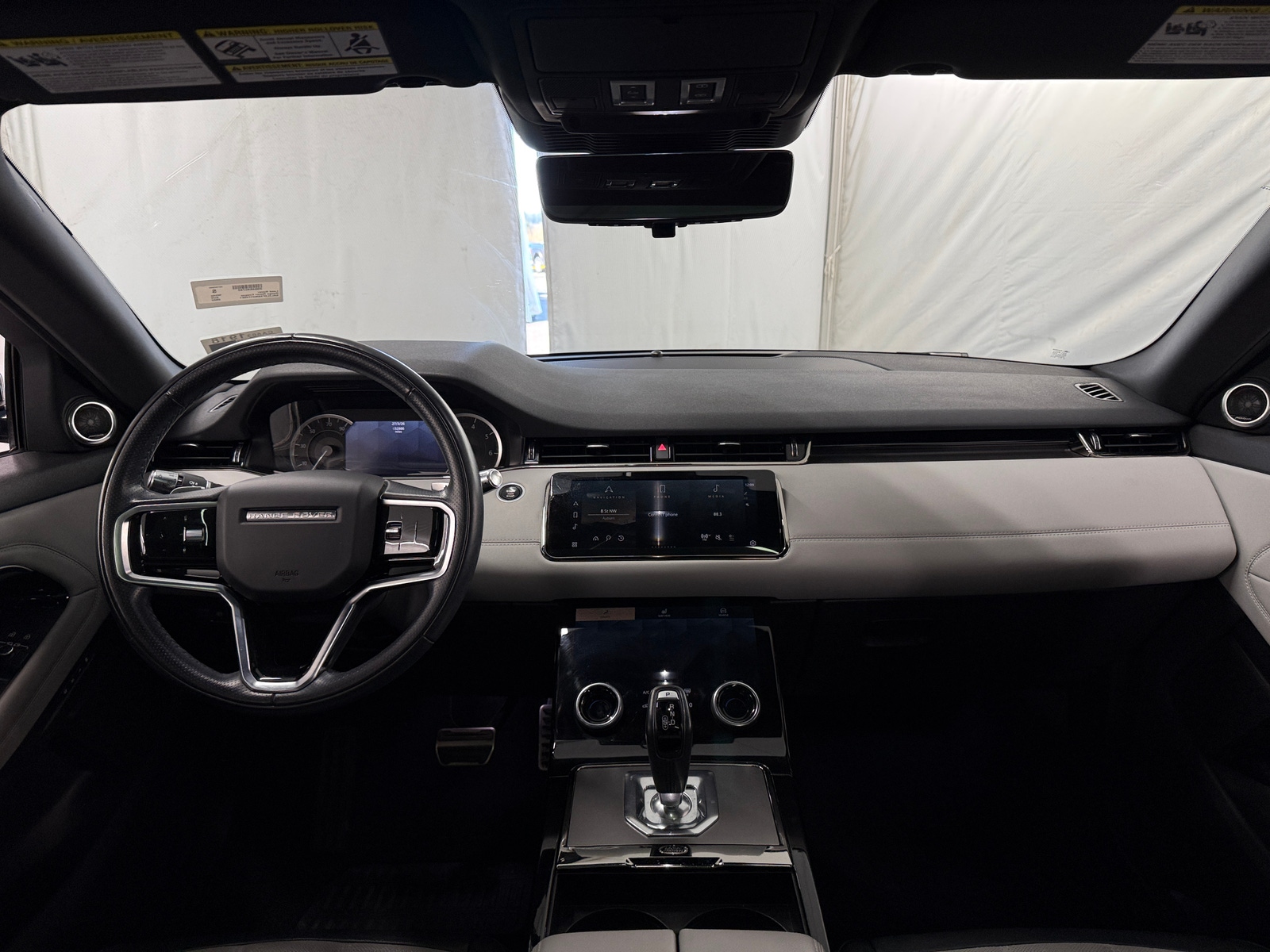 Thumbnail: 2022 Land Rover Range Rover Evoque - 2