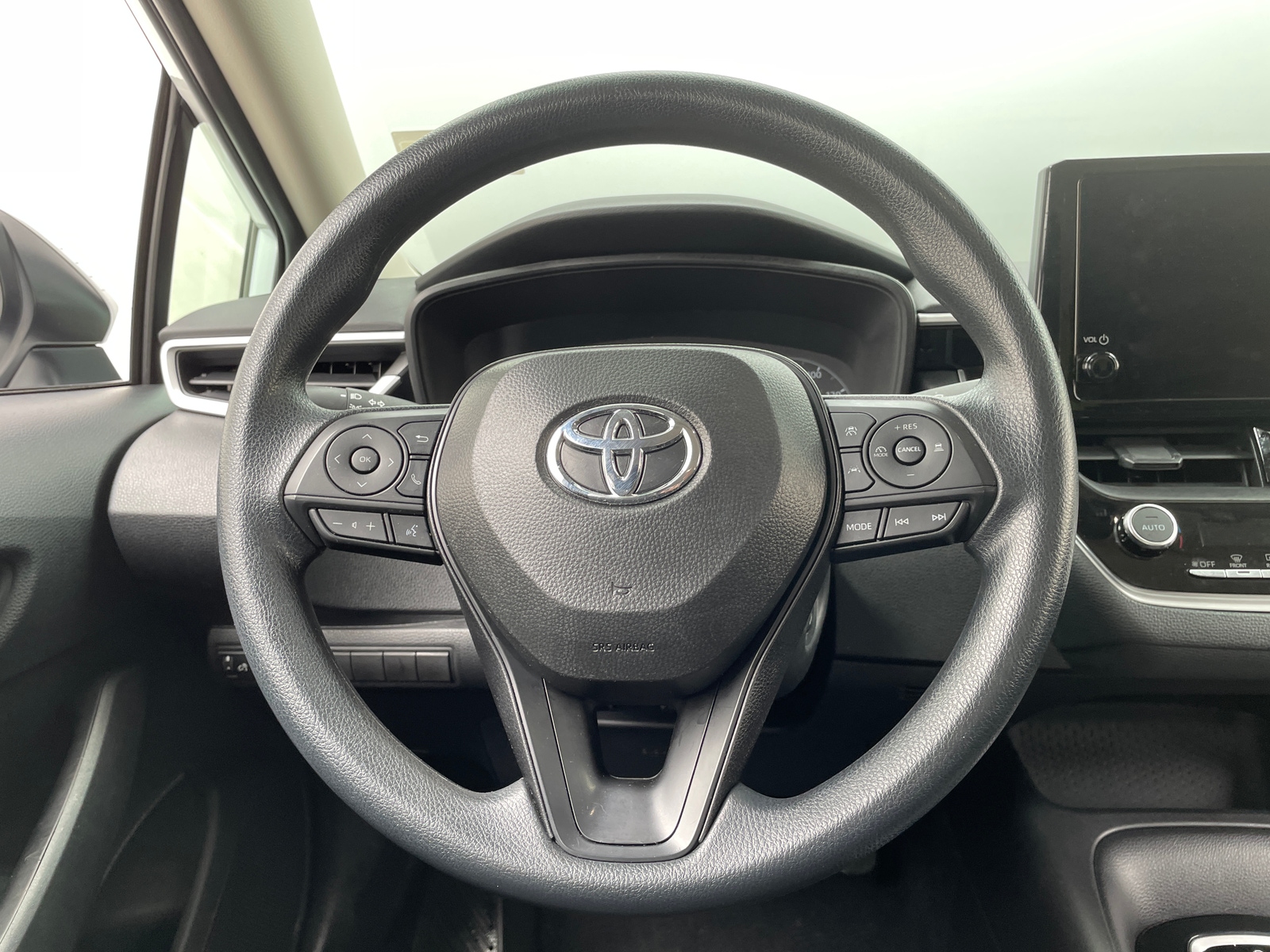 Thumbnail: 2025 Toyota Corolla - 5