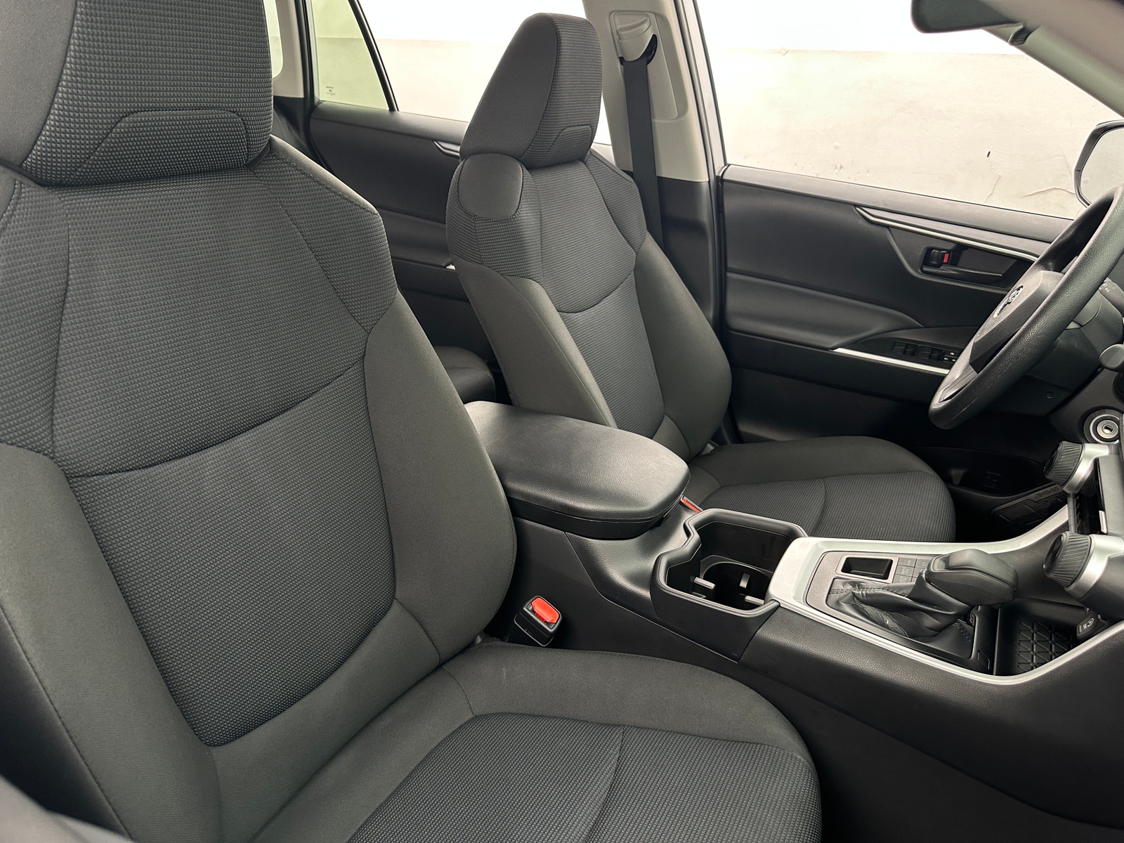 Thumbnail: 2025 Toyota RAV4 - 2