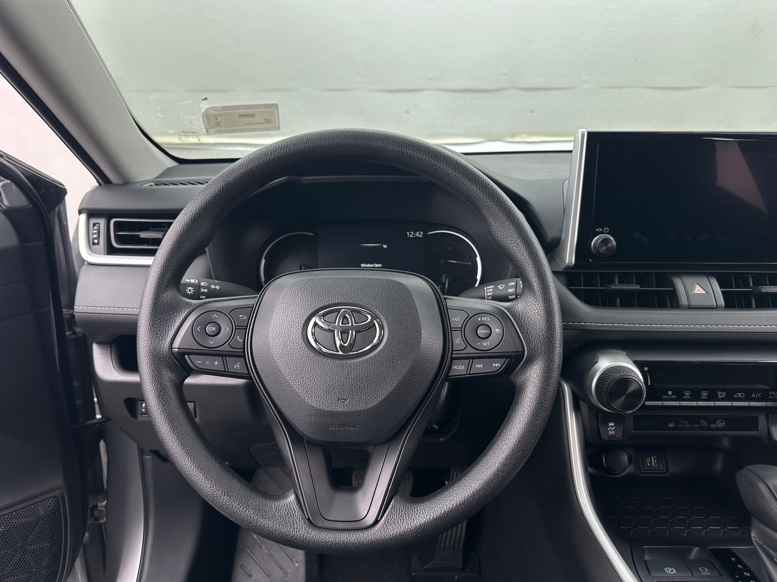 Thumbnail: 2025 Toyota RAV4 - 5