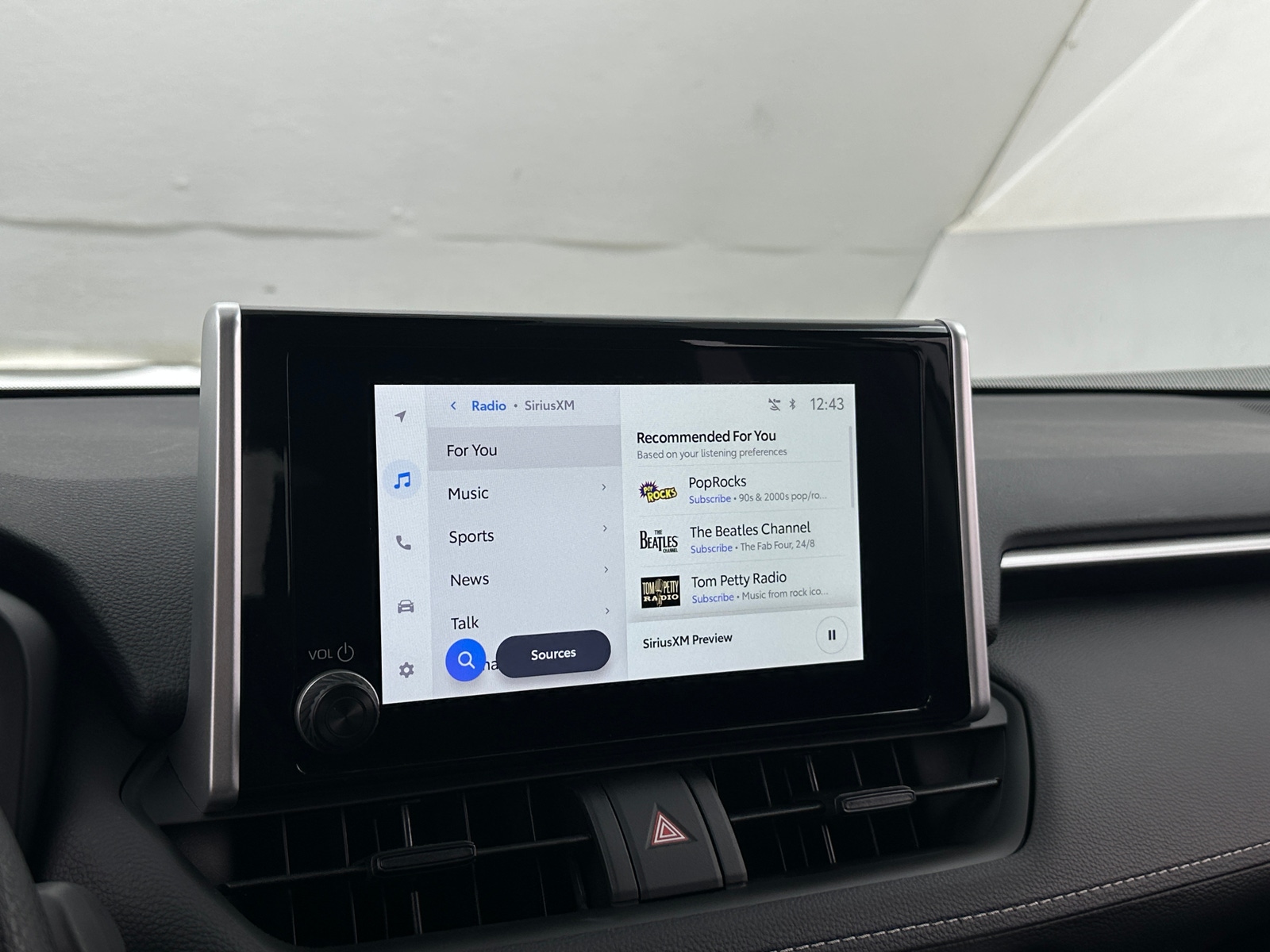 Thumbnail: 2025 Toyota RAV4 - 4