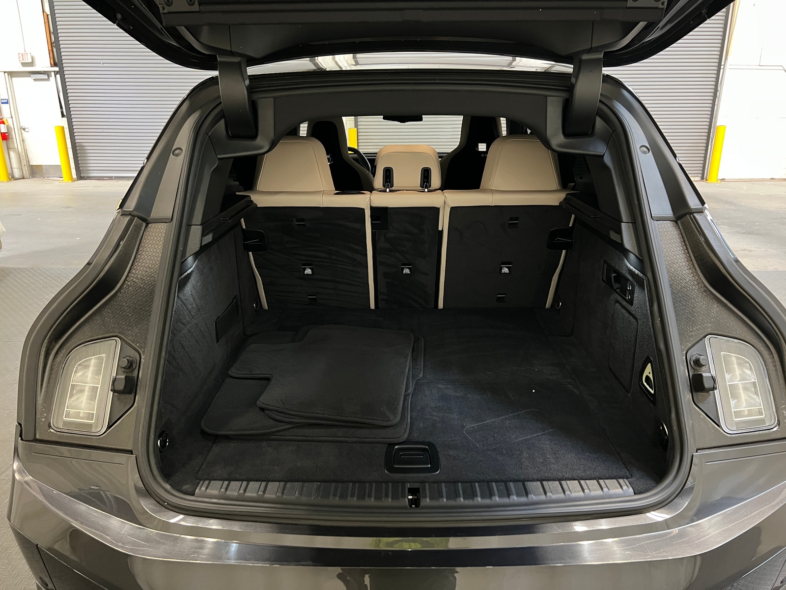 Thumbnail: 2022 BMW iX - 6