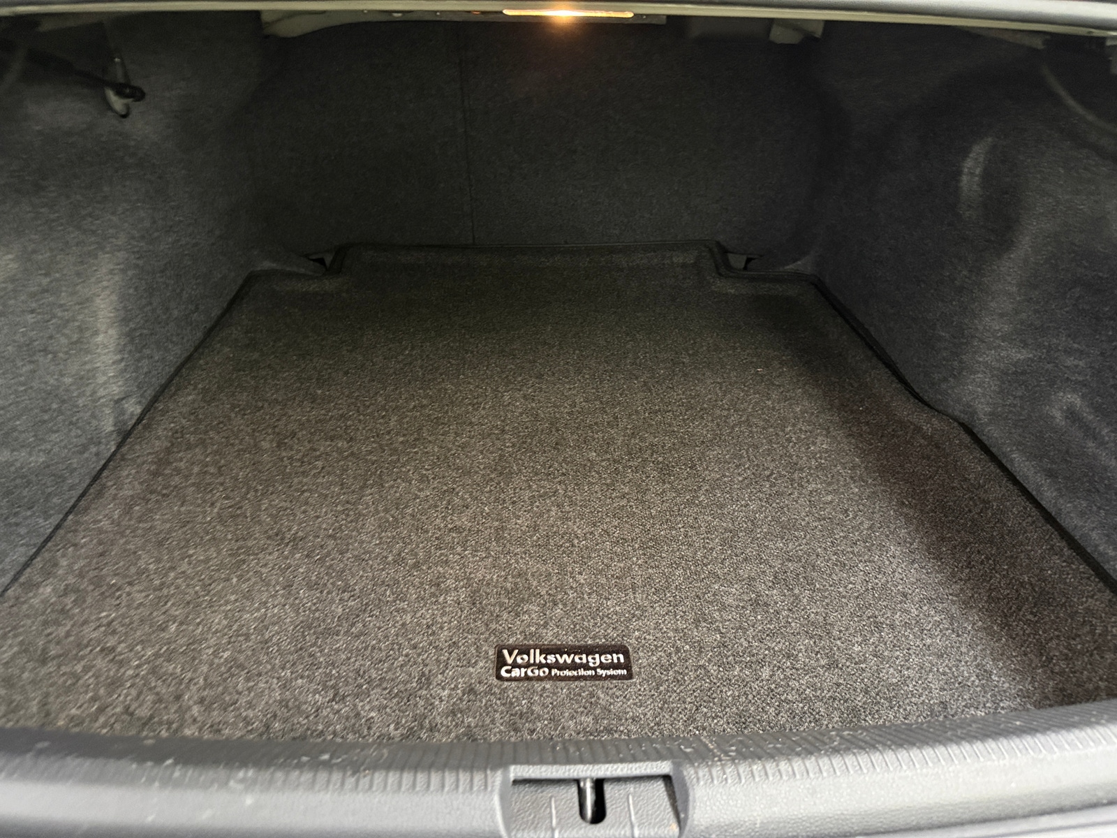 Thumbnail: 2020 Volkswagen Passat - 6