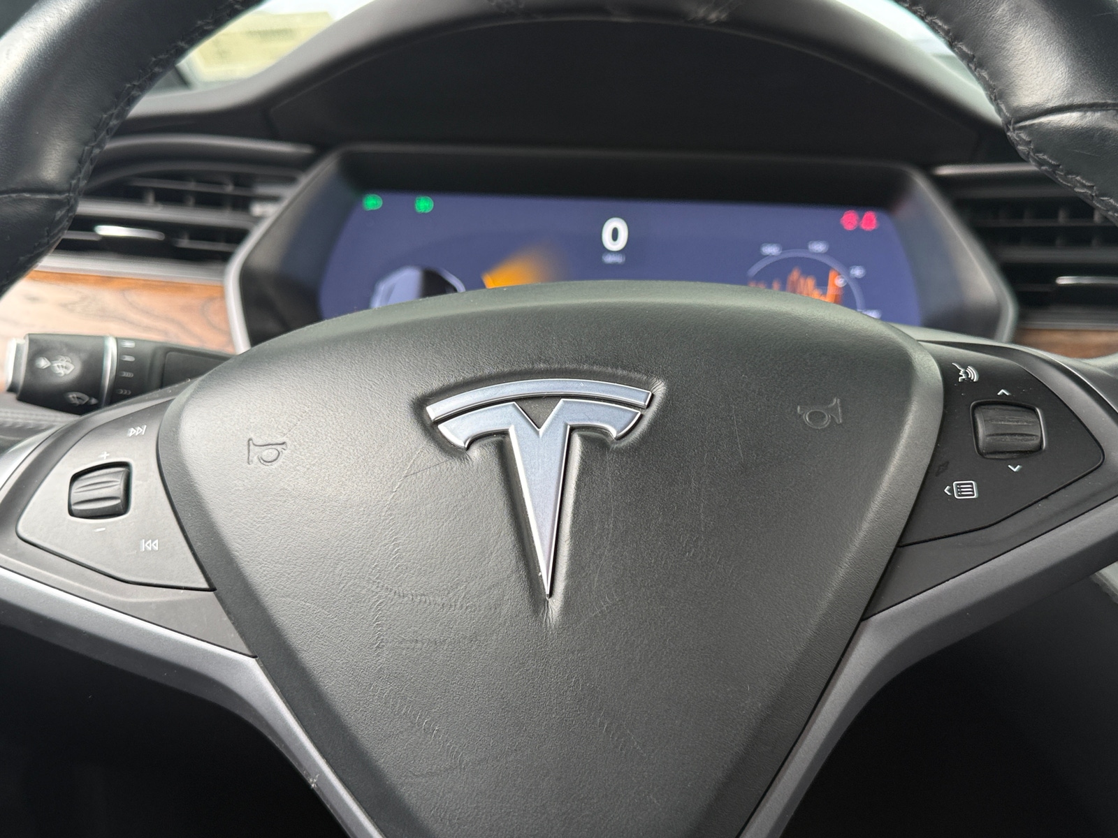 Thumbnail: 2018 Tesla Model X - 4