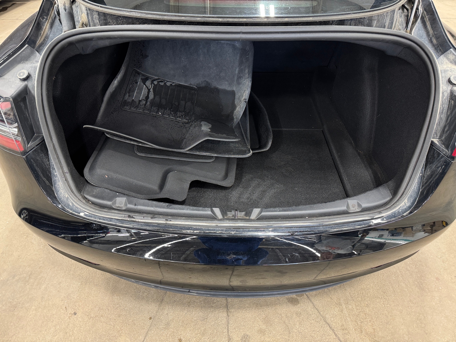 Thumbnail: 2023 Tesla Model 3 - 6