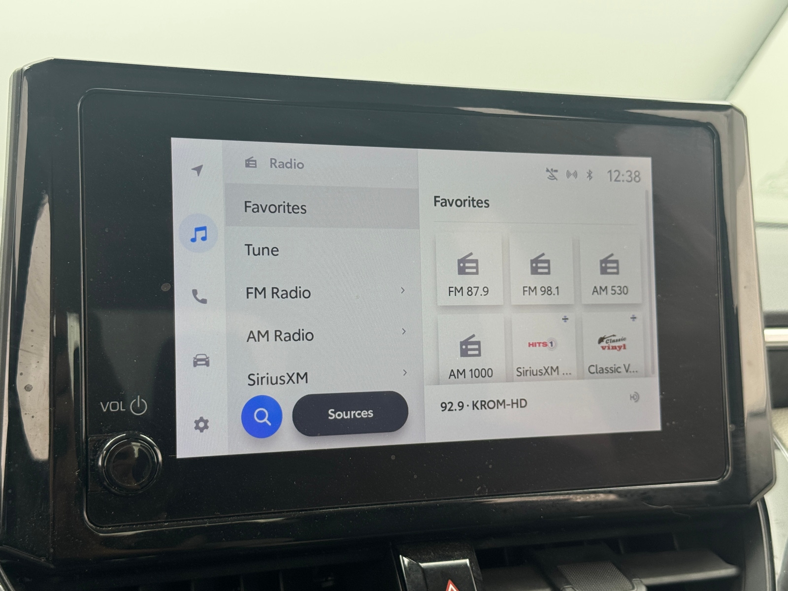 Thumbnail: 2023 Toyota Corolla - 4