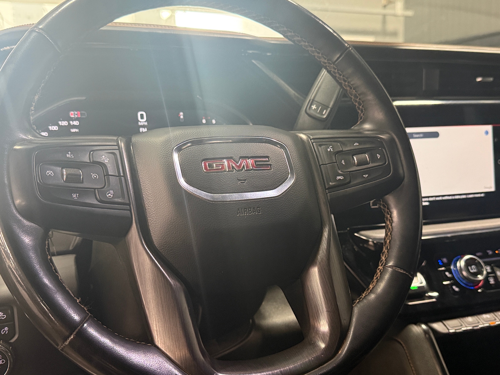 Thumbnail: 2024 GMC Sierra 2500 - 4