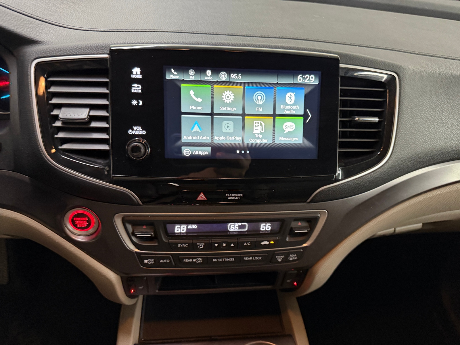 Thumbnail: 2021 Honda Pilot - 3