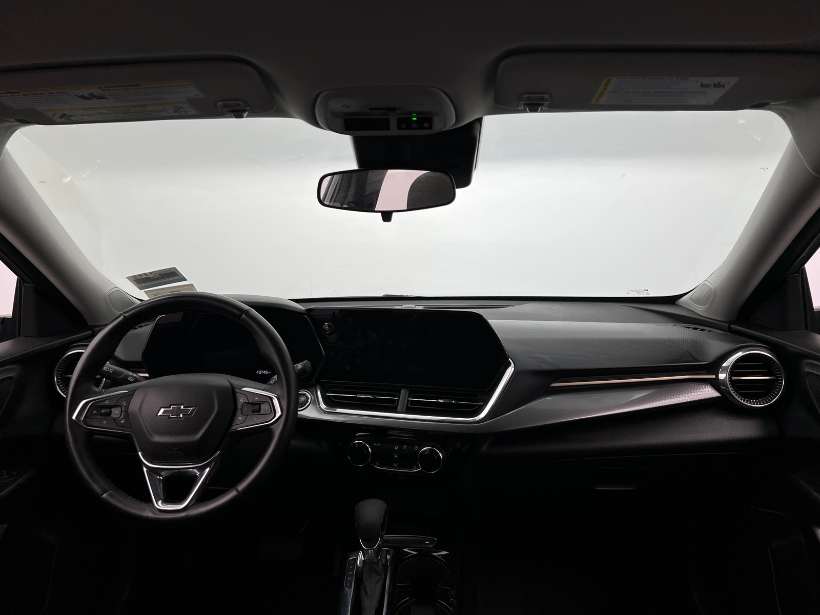 Thumbnail: 2024 Chevrolet Trax - 2